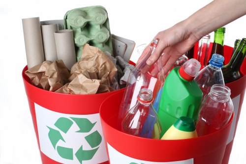 Community clean-up event in Thamesmead